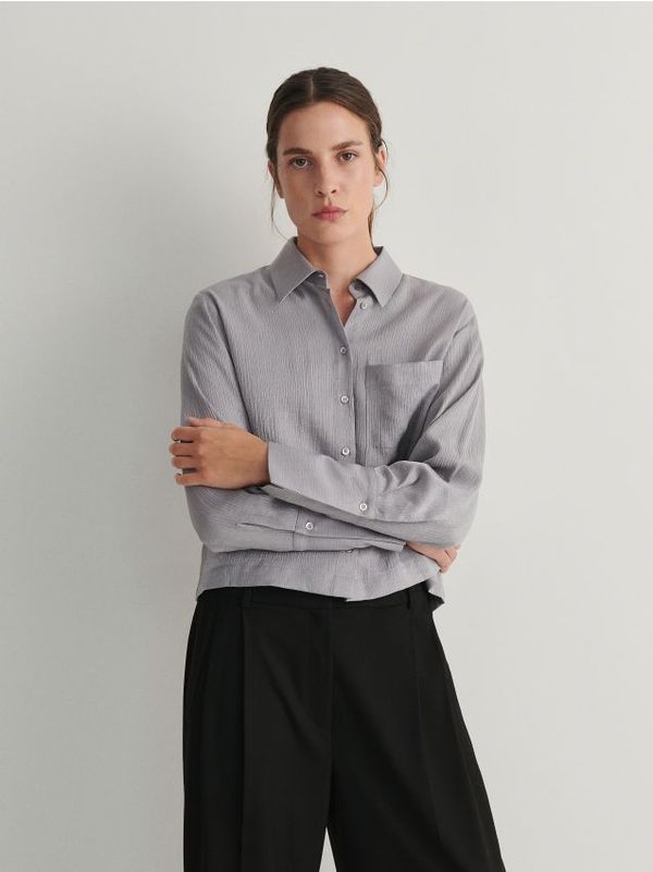 Reserved Reserved - Košulja od sjajne tkanine - light grey