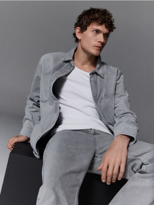 Reserved Reserved - Košulja od trapera isprana izgleda - light grey