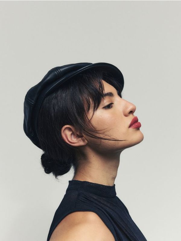 Reserved Reserved - Kožna beretka sa šiltom - crno