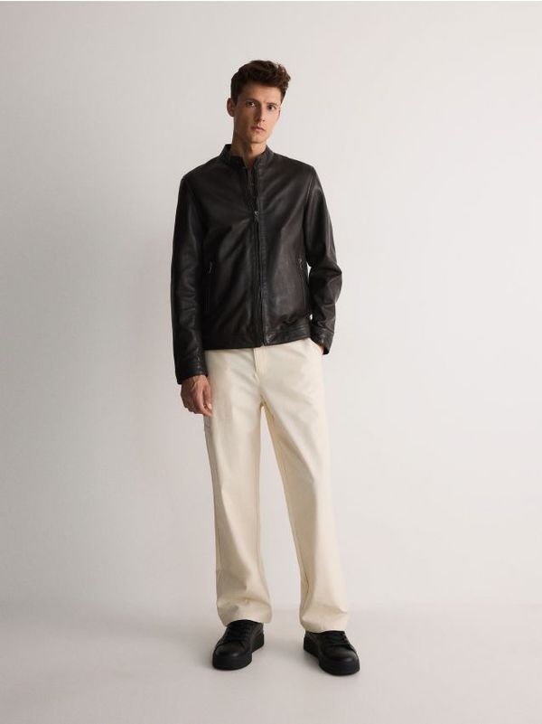 Reserved Reserved - Kožna jakna s uspravnim ovratnikom - tamnosmeđe