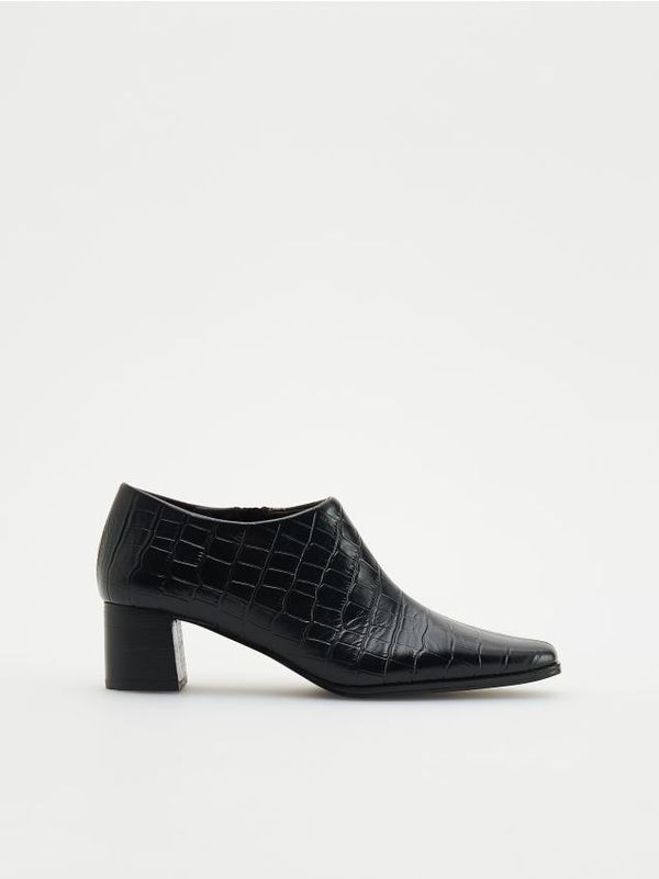 Reserved Reserved - Kožne čizme - crno