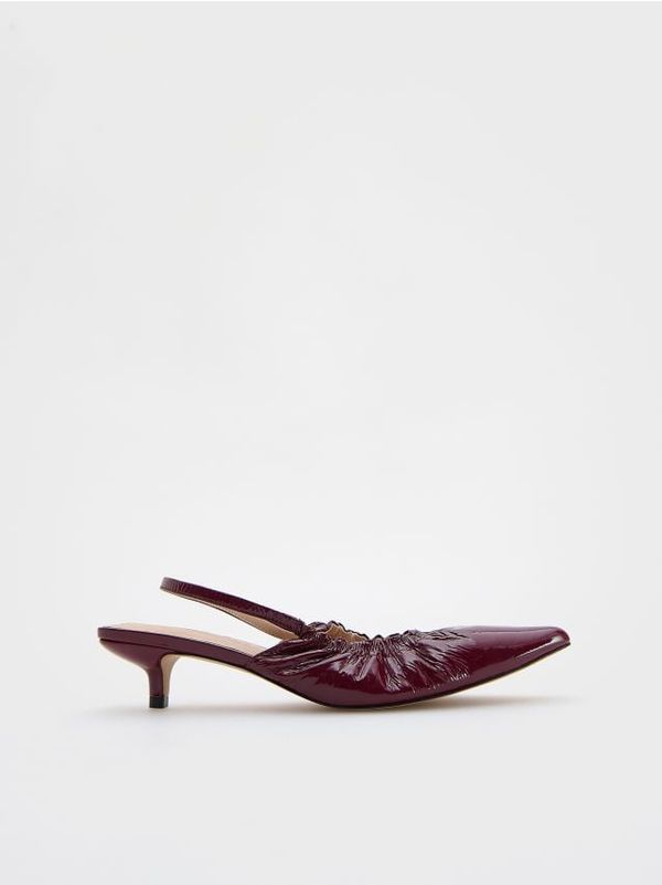 Reserved Reserved - Kožne natikače s potpeticom - boja kestena