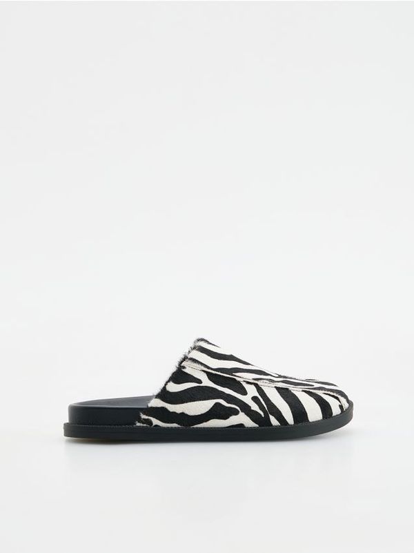 Reserved Reserved - Kožne natikače sa životinjskim motivom - šaren