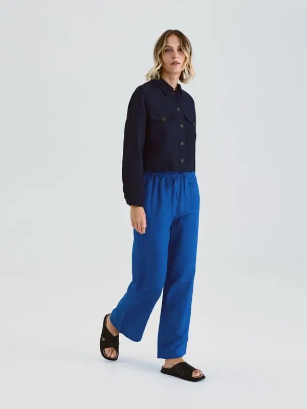 Reserved Reserved - Labave lanene hlače - svjetloplavo