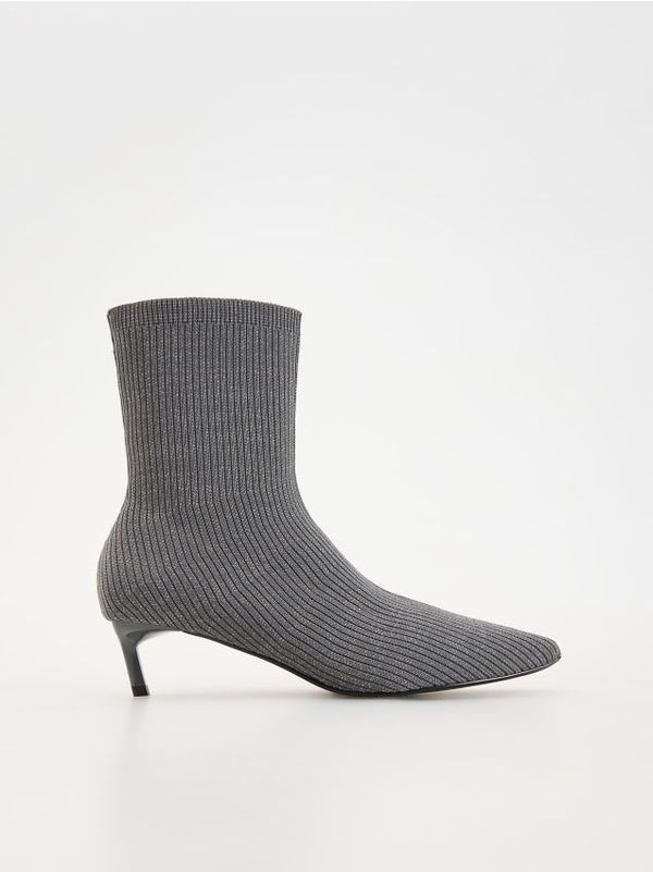 Reserved Reserved - LADIES` ANKLE BOOTS - light grey