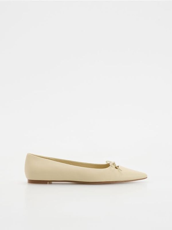 Reserved Reserved - LADIES` BALLERINAS - krem