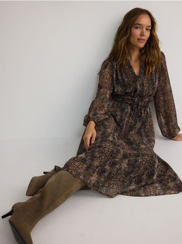 Reserved Reserved - LADIES` DRESS - šaren