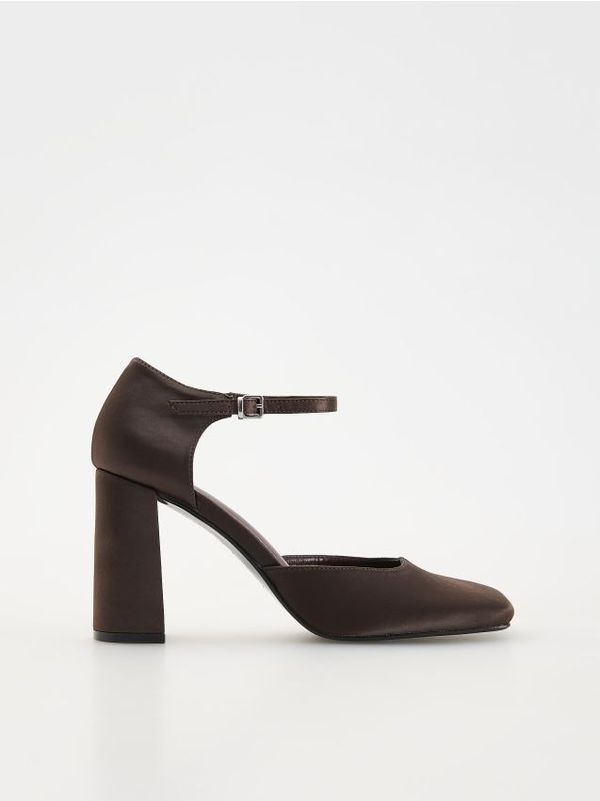 Reserved Reserved - LADIES` PUMPS - tamnosmeđe
