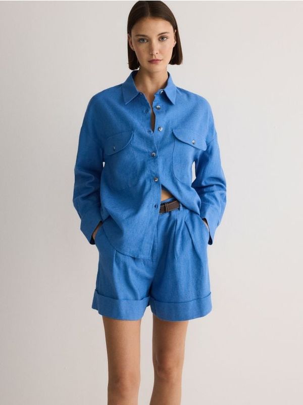 Reserved Reserved - LADIES` SHORTS & BELT - plava