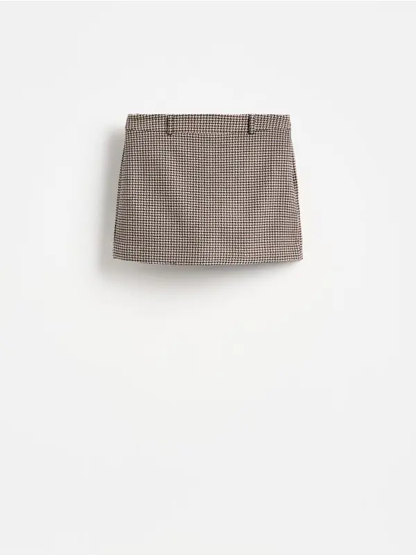 Reserved Reserved - LADIES` SHORTS - šaren