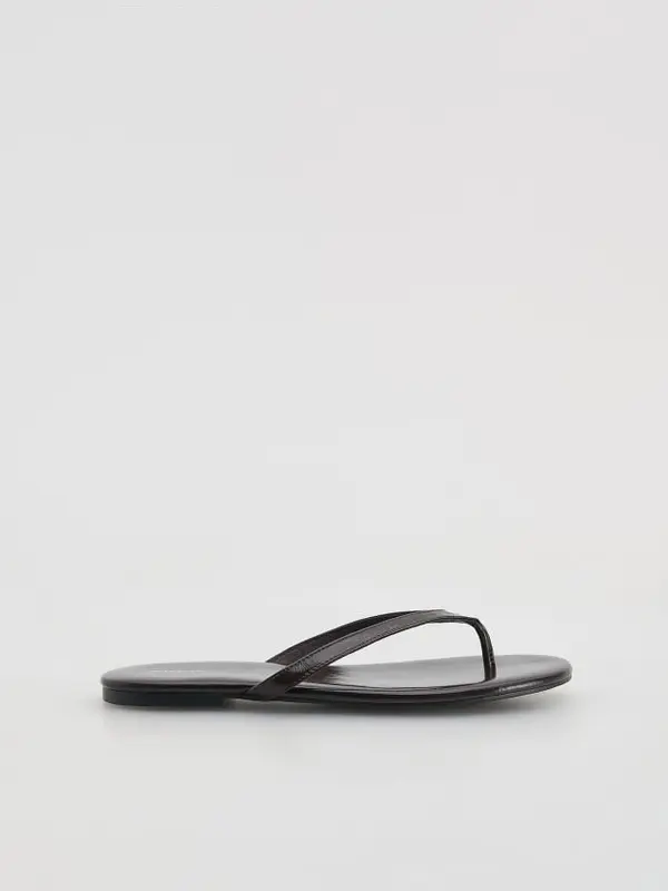 Reserved Reserved - LADIES` SLIDES - tamnosmeđe