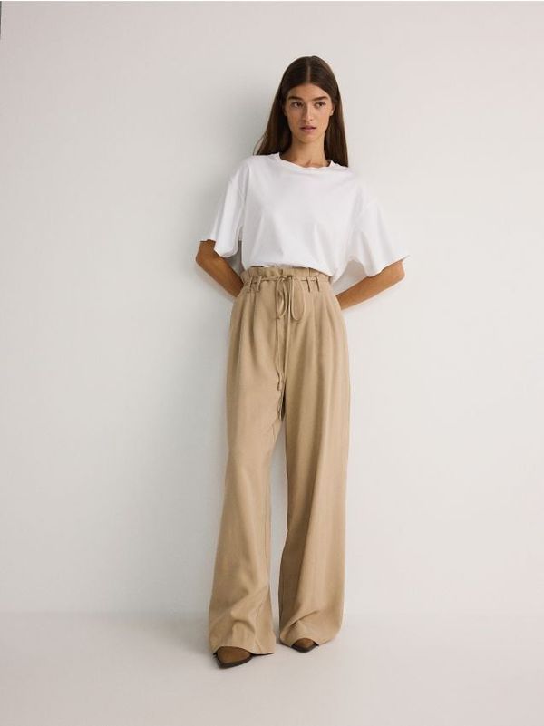 Reserved Reserved - LADIES` TROUSERS - bež