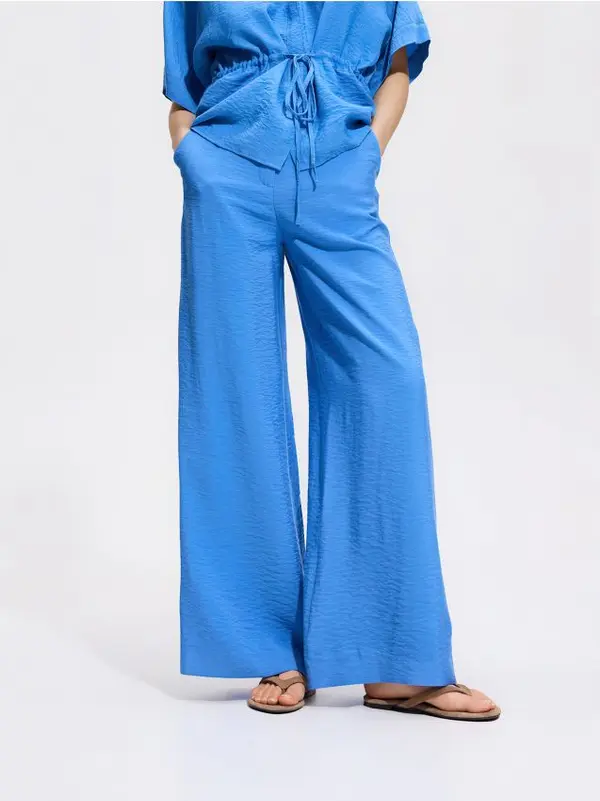 Reserved Reserved - LADIES` TROUSERS - svjetloplavo