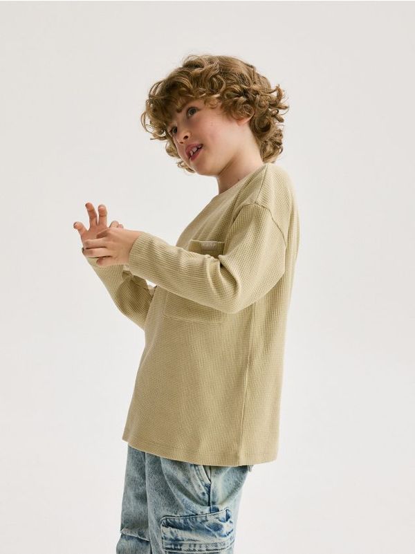 Reserved Reserved - Majica dugih rukava s džepom - bež