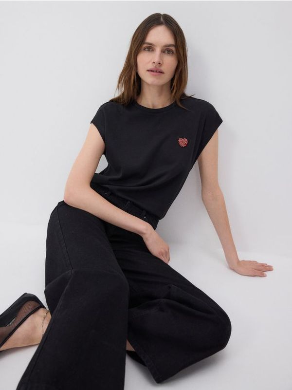 Reserved Reserved - Majica kratkih rukava s aplikacijom - crno