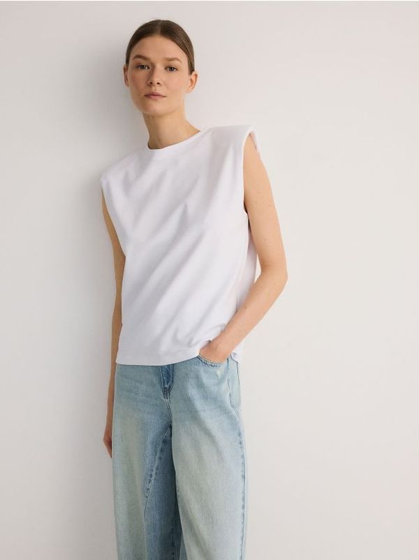 Reserved Reserved - Majica kratkih rukava s jastučićima za ramena - bijela