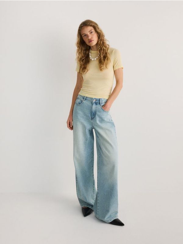 Reserved Reserved - Majica kratkih rukava s mješavinom viskoze - svjetložuto