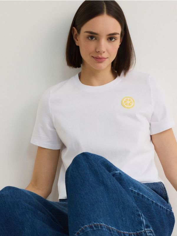 Reserved Reserved - Majica kratkih rukava sa sitnim vezom - krem