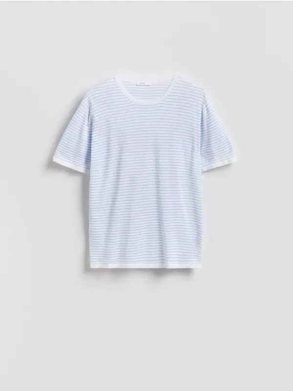 Reserved Reserved - Majica regular fit s lyocellom - bljedoplavo