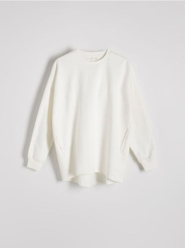 Reserved Reserved - Majica s džepovima - krem