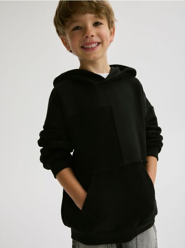 Reserved Reserved - Majica s kapuljačom - crno