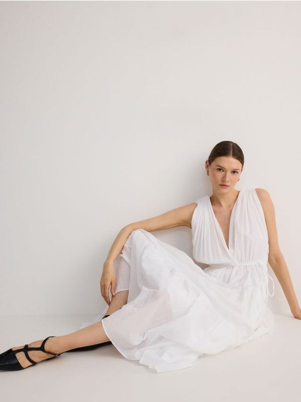 Reserved Reserved - Maxi haljina - krem