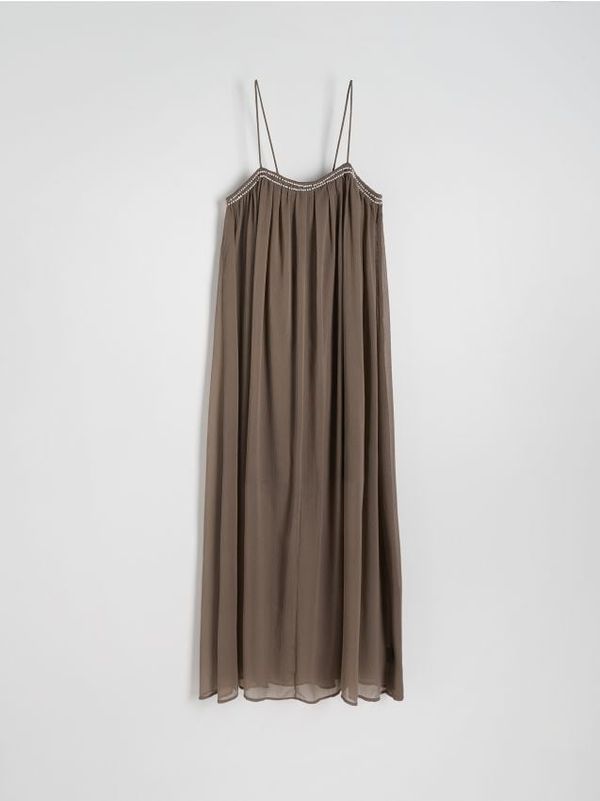 Reserved Reserved - Maxi haljina - prljavosmeđe