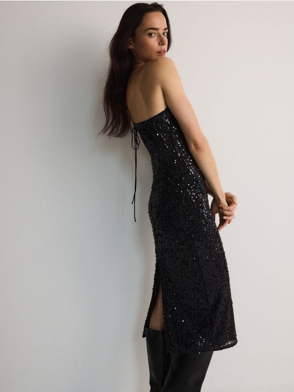 Reserved Reserved - Maxi haljina sa šljokicama - crno