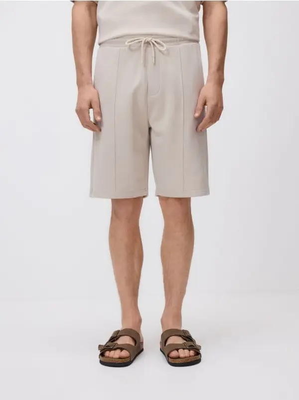 Reserved Reserved - MEN`S SHORTS - bež