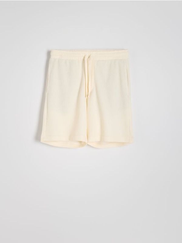 Reserved Reserved - MEN`S SHORTS - krem