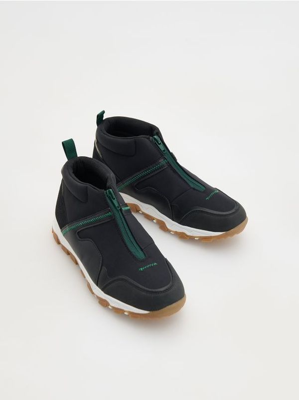 Reserved Reserved - MEN`S TREKKING SHOES - crno