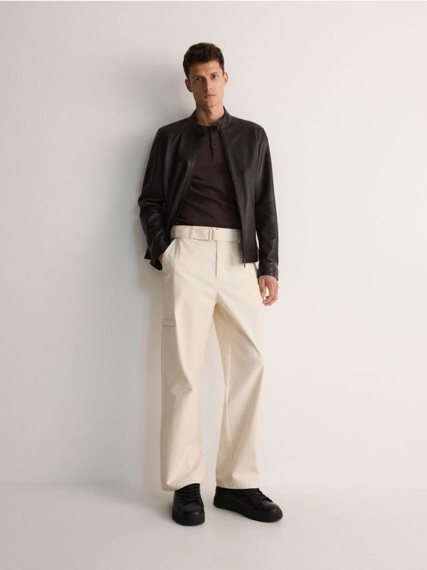 Reserved Reserved - MEN`S TROUSERS & BELT - bež