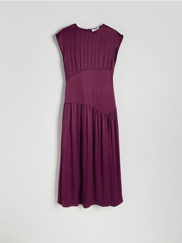 Reserved Reserved - Midi haljina od viskoze - boja mahagonija