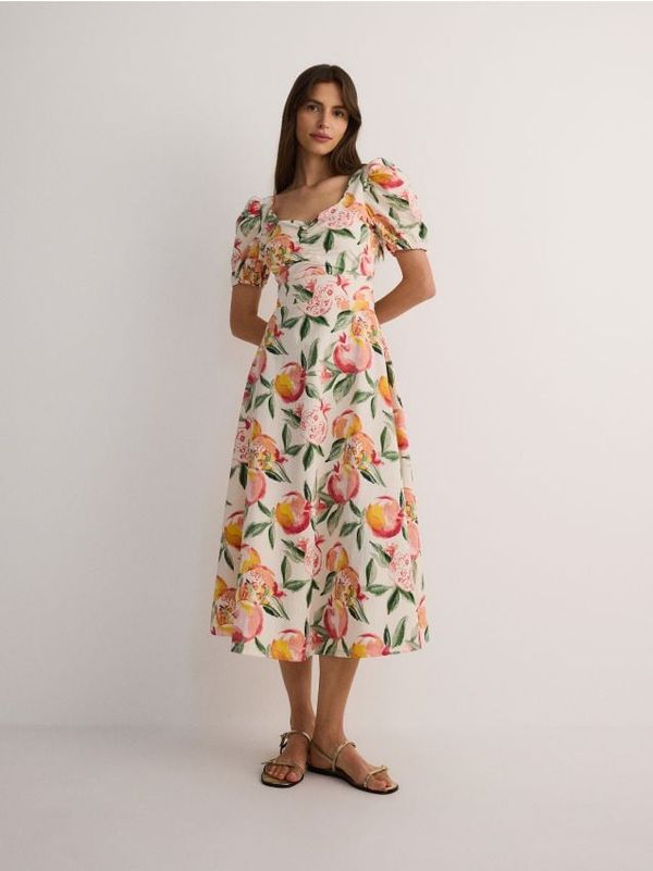 Reserved Reserved - Midi haljina s puf rukavima - šaren