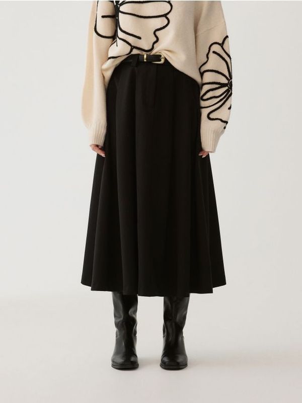 Reserved Reserved - Midi suknja s pojasom - crno