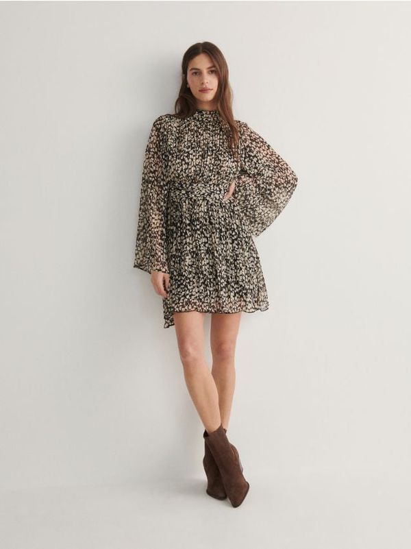 Reserved Reserved - Mini haljina od šifona - šaren