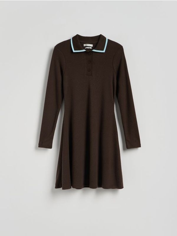 Reserved Reserved - Mini haljina s ovratnikom - tamnosmeđe