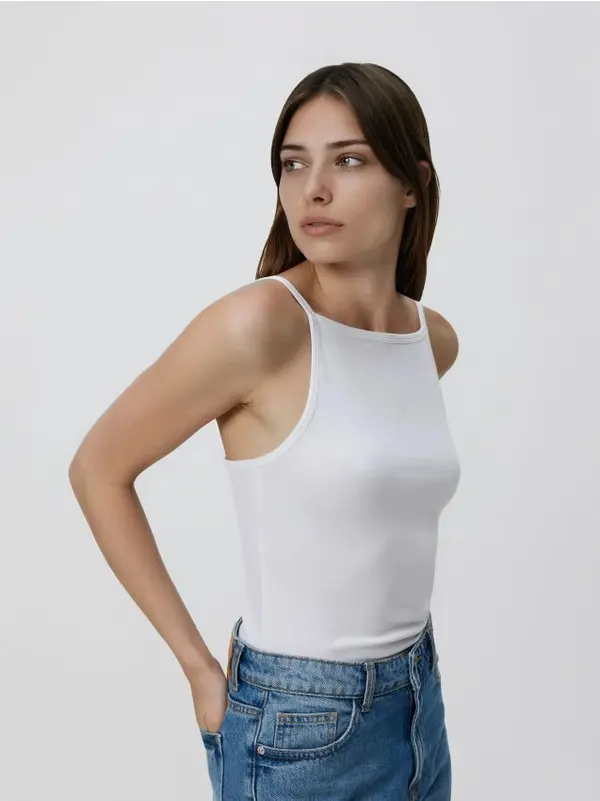 Reserved Reserved - Modalni top - bijela