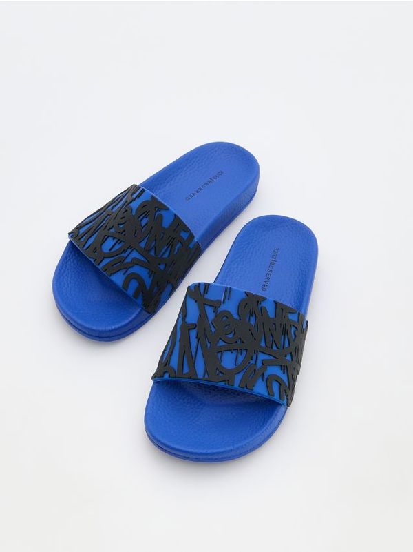 Reserved Reserved - Natikače s aplikacijom - mornarsko plava