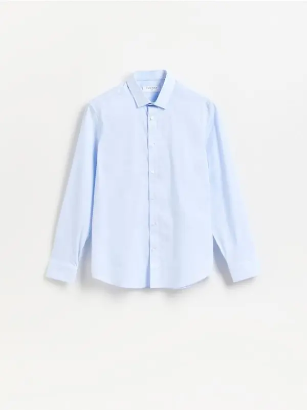 Reserved Reserved - Obična slim fit košulja - bljedoplavo
