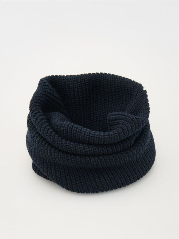 Reserved Reserved - Obični okrugli šal - mornarsko plava