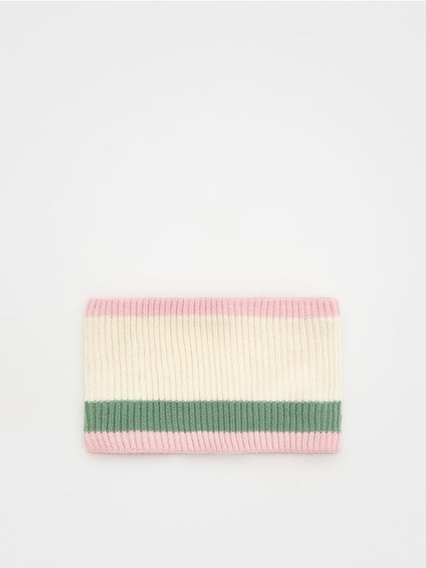 Reserved Reserved - Okrugli šal - ružičasta