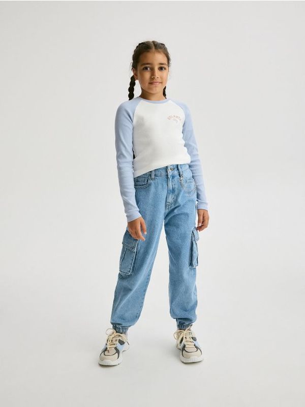 Reserved Reserved - Pamučna bluza s aplikacijom - bljedoplavo