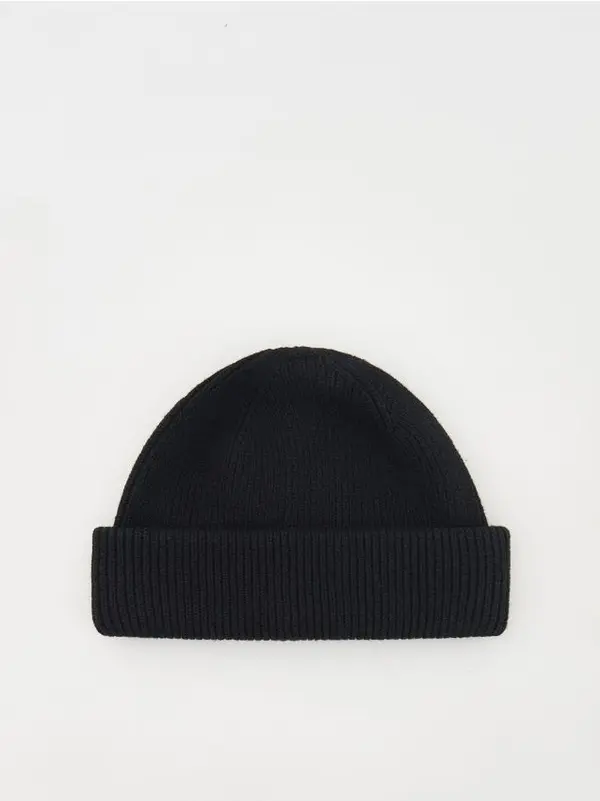 Reserved Reserved - Pamučna kapa beanie - crno