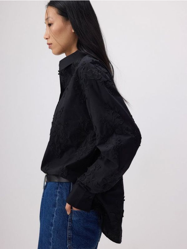 Reserved Reserved - Pamučna košulja s vezom - crno