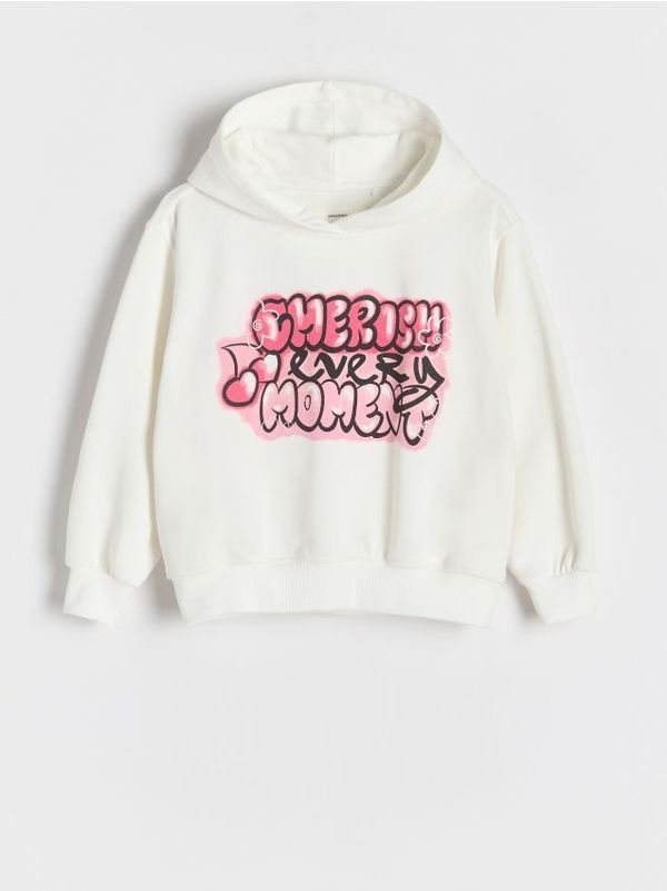 Reserved Reserved - Pamučna majica s printom i bočnim prugama - krem