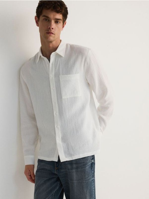 Reserved Reserved - Pamučna regular fit košulja - bijela