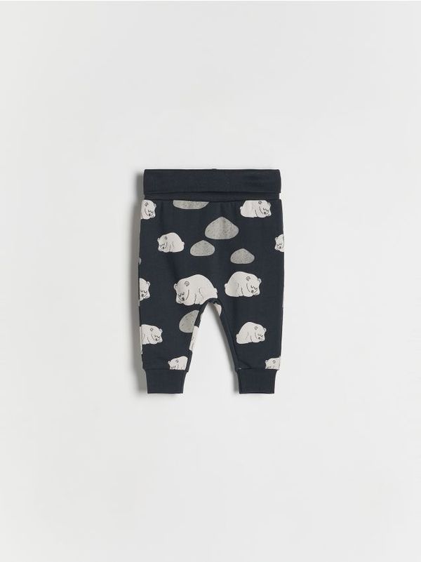 Reserved Reserved - Pamučne hlače - crno