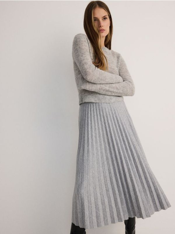 Reserved Reserved - Plisirana midi suknja - light grey