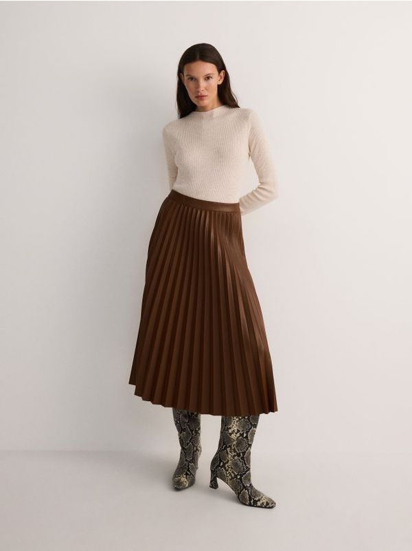 Reserved Reserved - Plisirana suknja od umjetne kože - zlatnosmeđe
